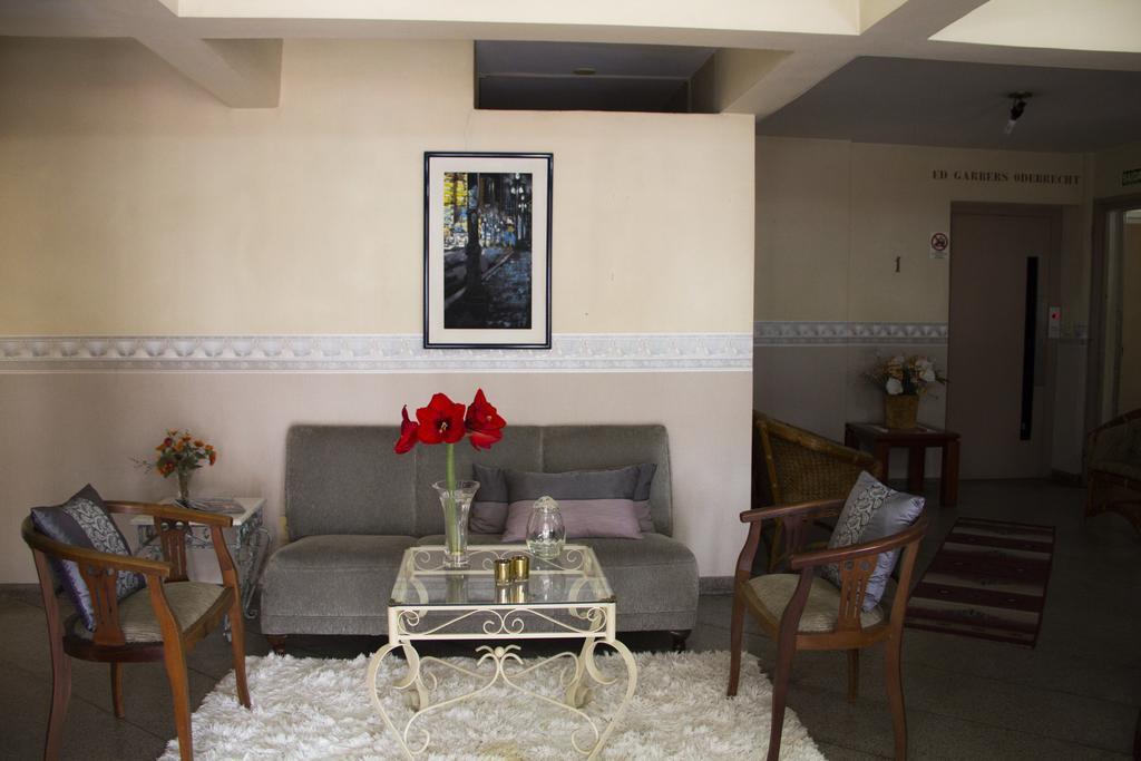 Residencial Vanessa Hotel Curitiba Eksteriør billede