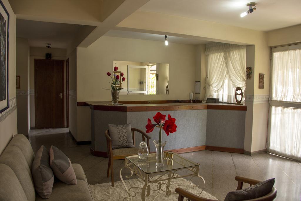 Residencial Vanessa Hotel Curitiba Eksteriør billede